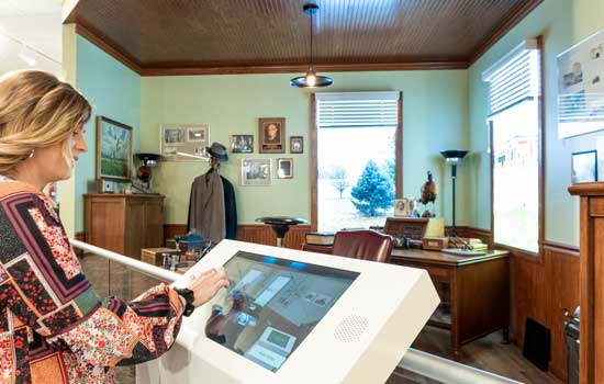 Dane Hansen's Office on Display in the Hansen Museum, Color Photo